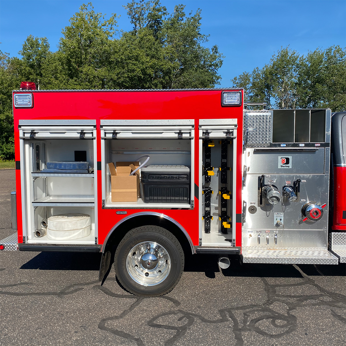 Tactical-Pumpers-Darley-International-CV515-Chassis-Passenger-Side.jpg