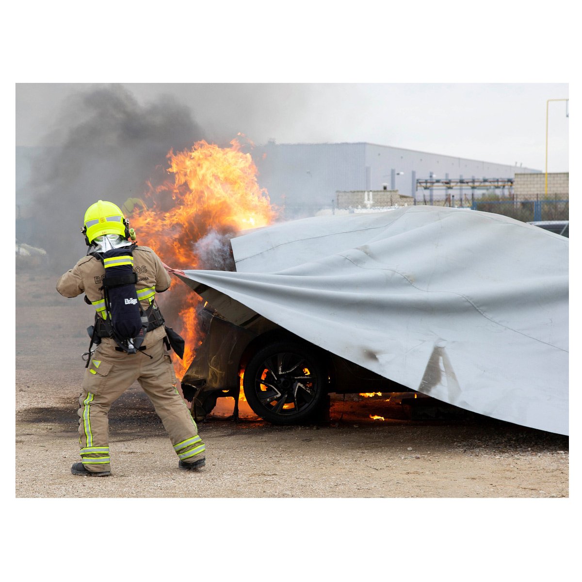 car-fire-blanket-in-use.jpg