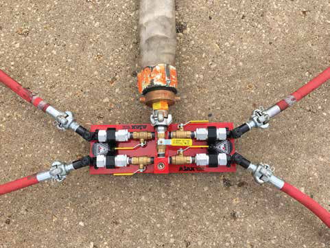 manifold_showing_4_hoses.jpg